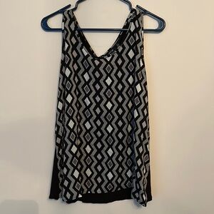 Diamond pattern tank top